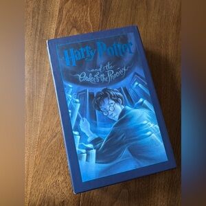 Harry Potter Order of the Phoenix Hardcover Deluxe Edition with Slipcover Box